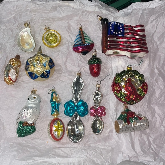 Random Vintage Ornaments - Picture 1 of 6